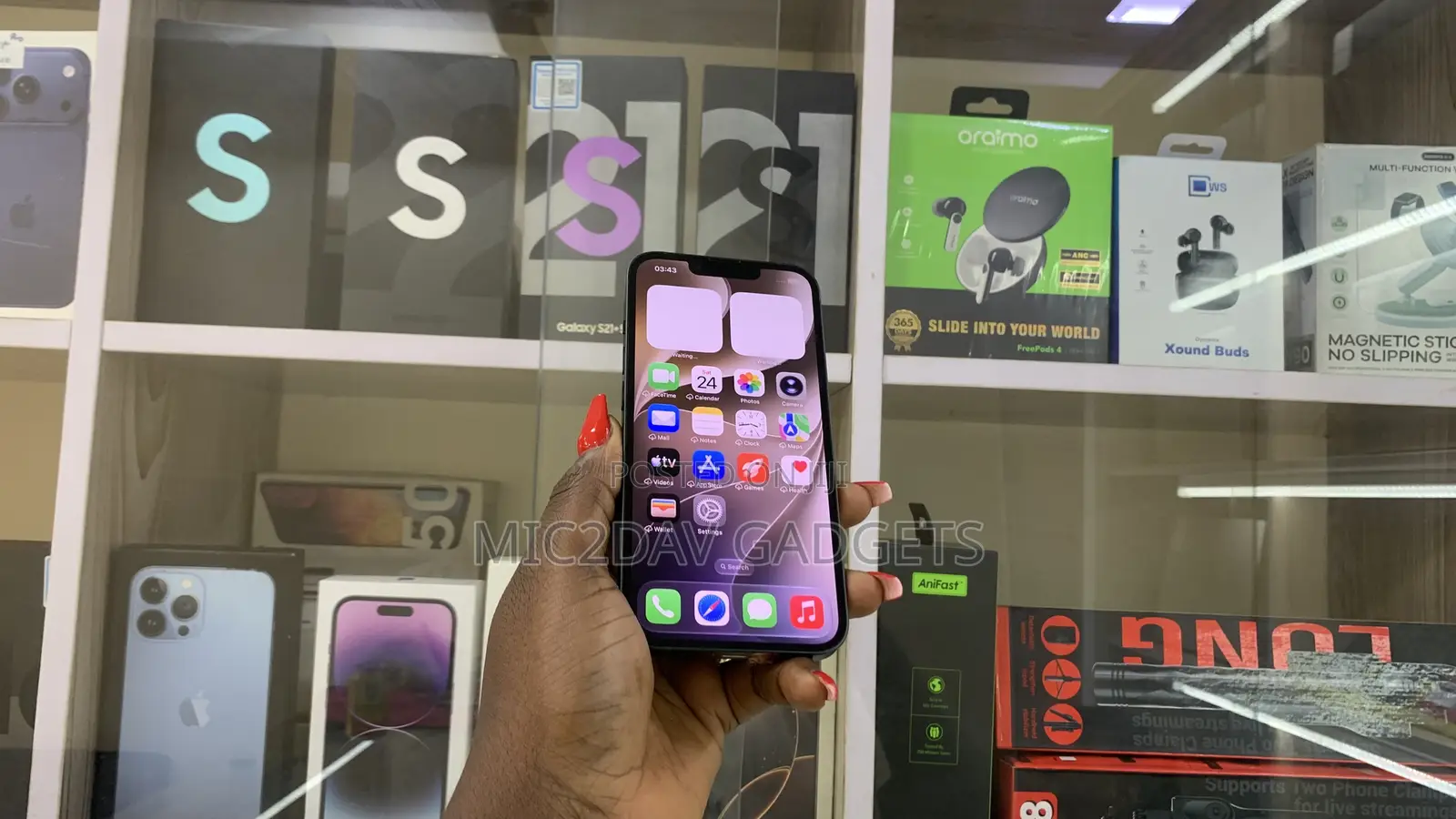 Apple iPhone 13 256 GB Green