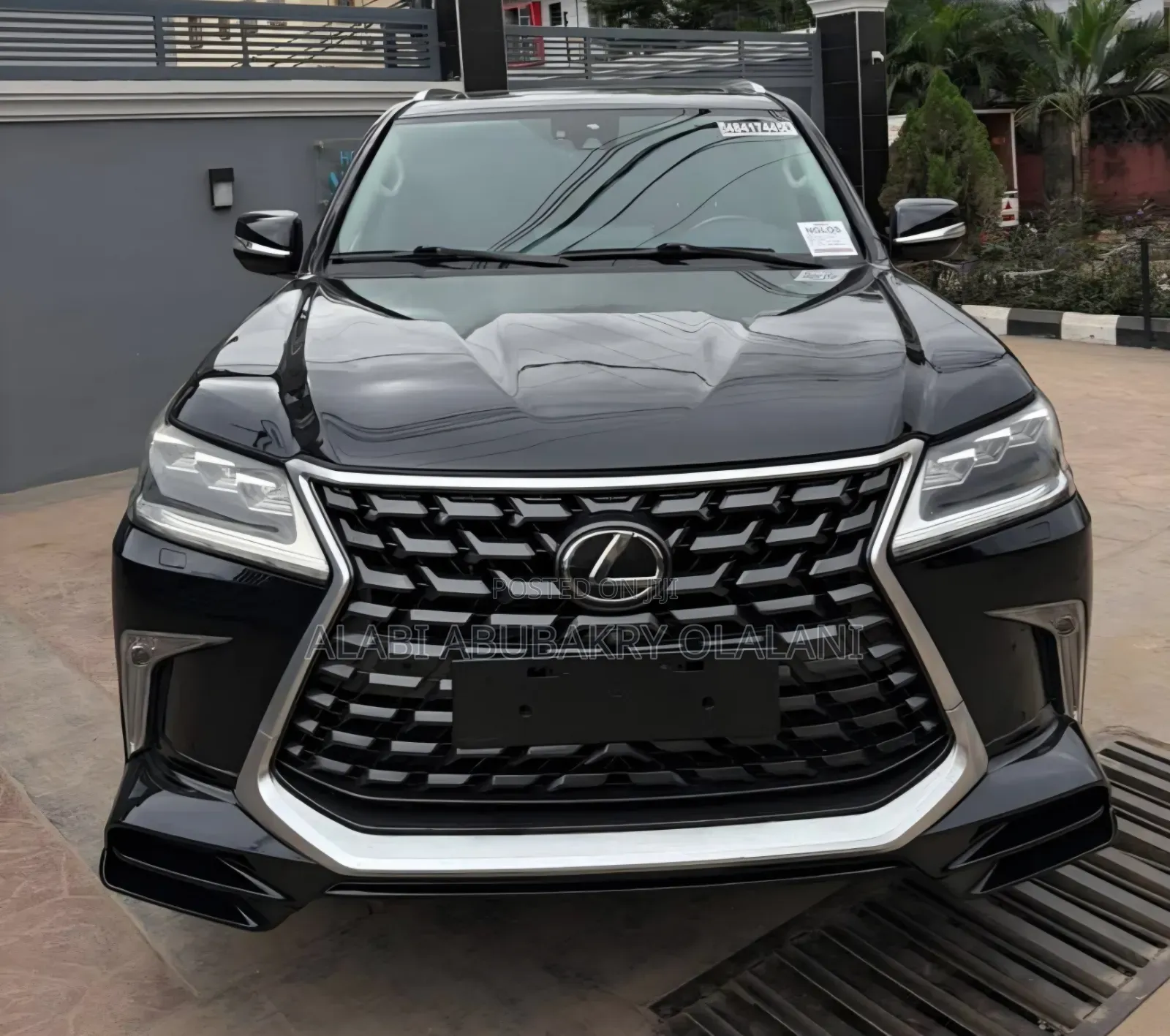 Lexus LX 570 (5 seats) AWD 2017 Black