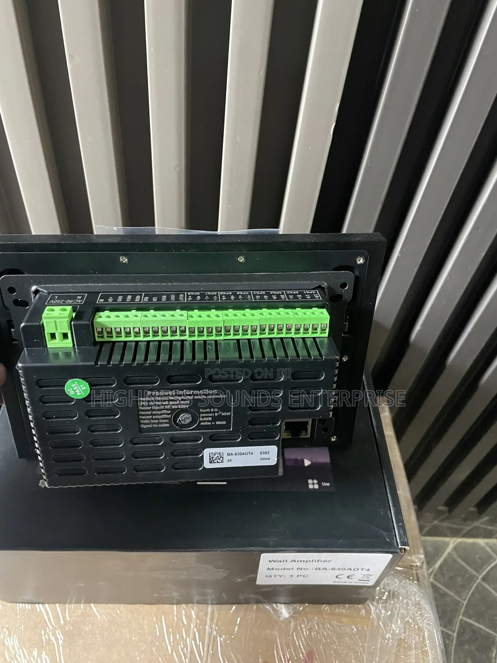 8inch 4 Zone Inwall Amplifier