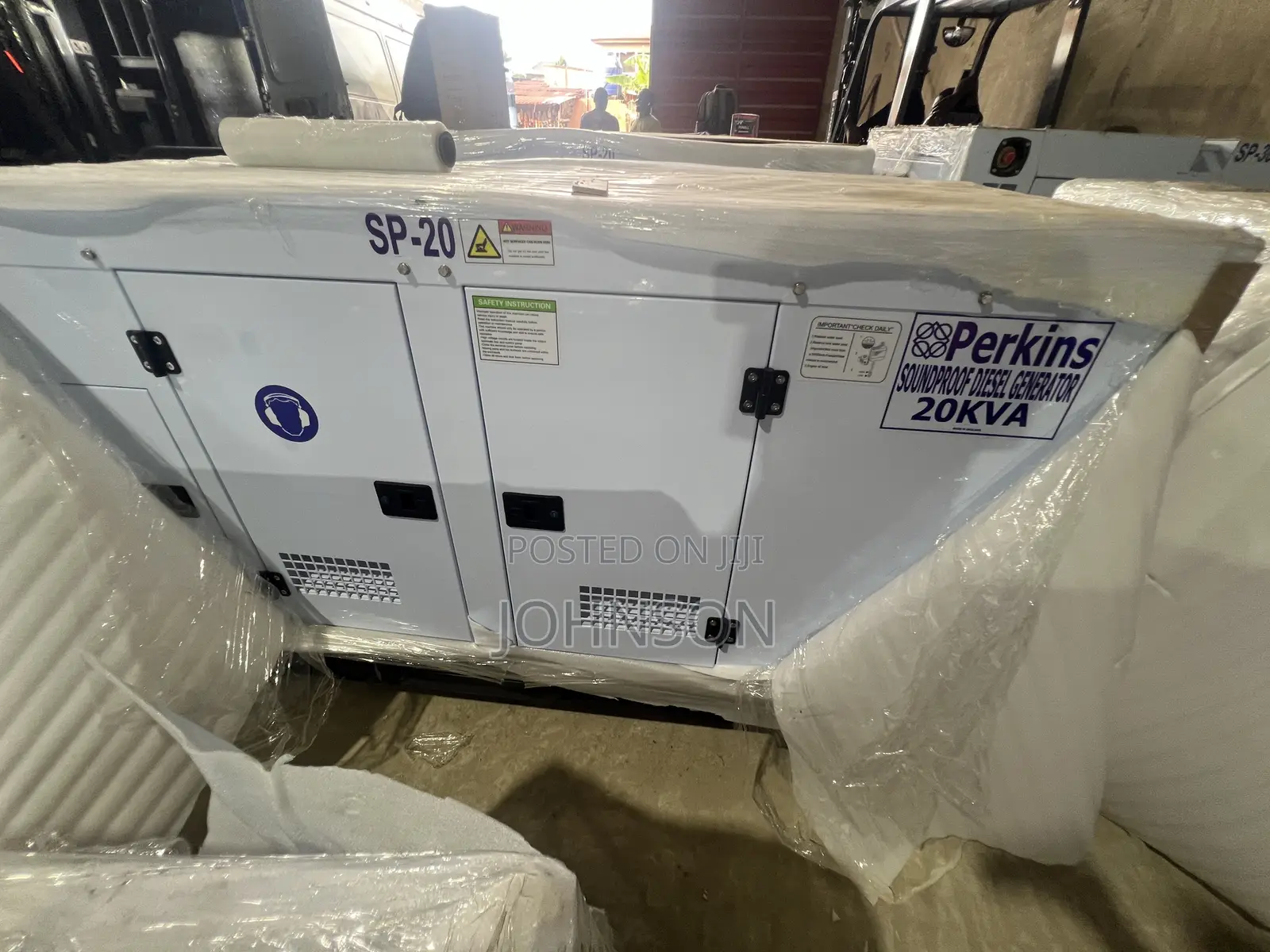 20kva Brand New Perkins Soundproof Diesel Generators 100% Copper 