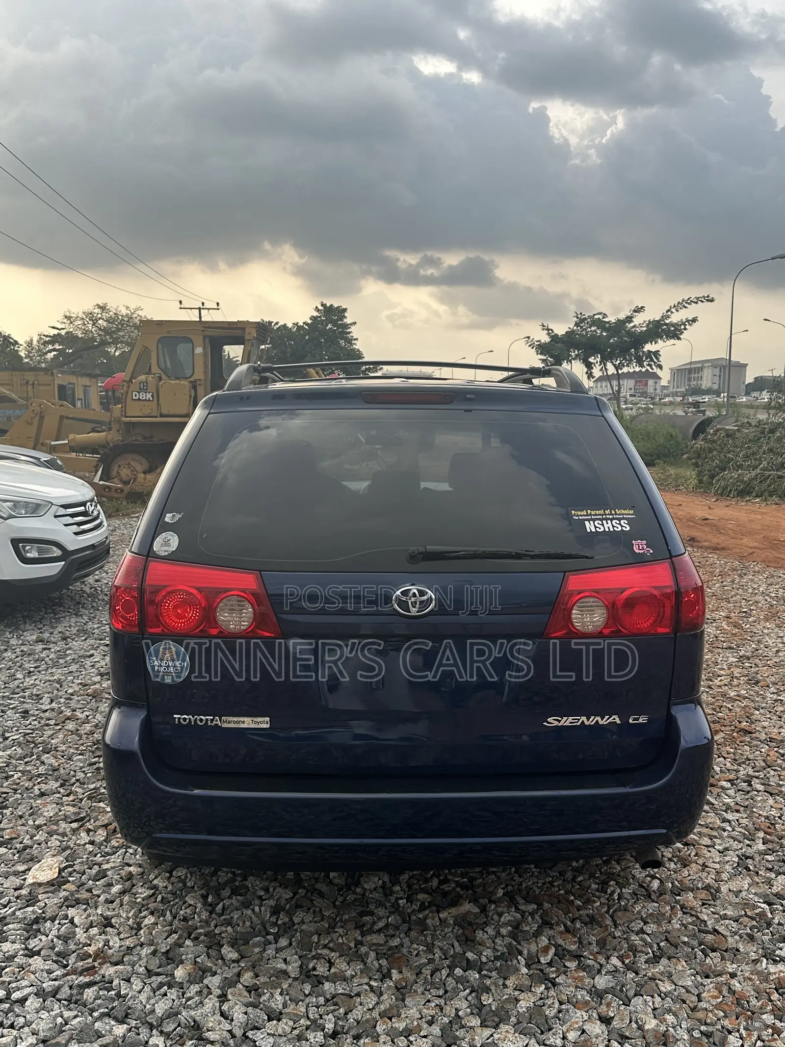 Toyota Sienna 2010 Blue
