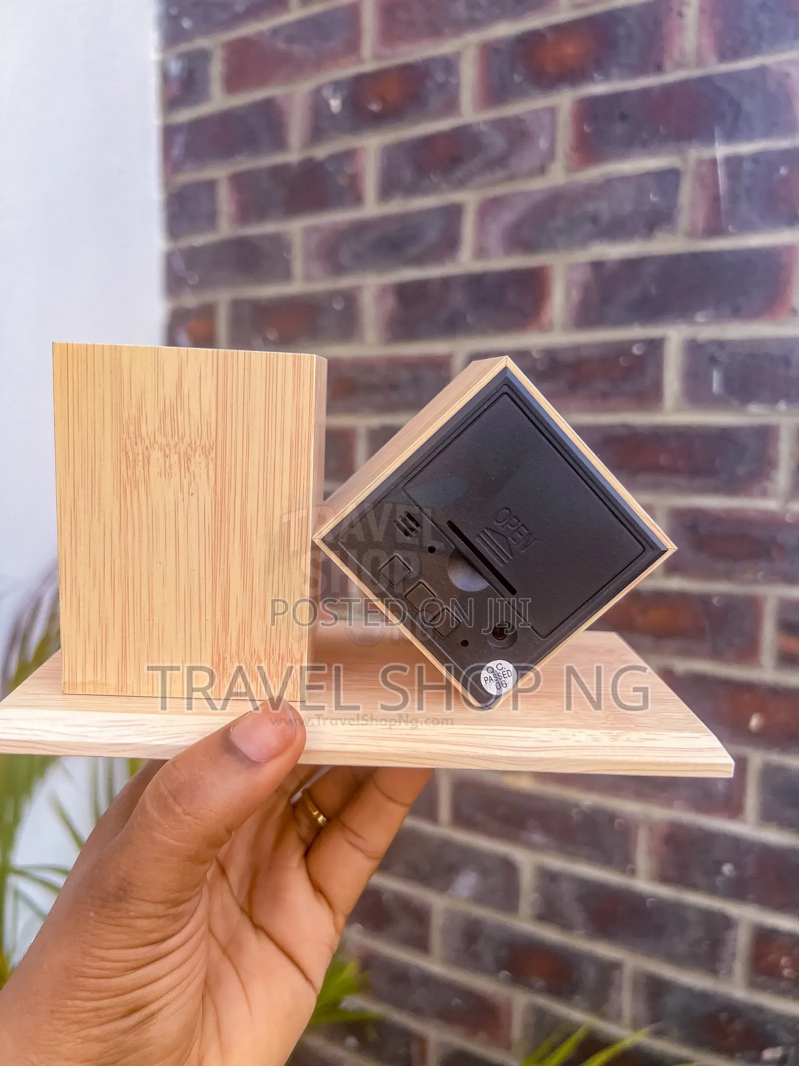 Wooden Desk Tidy With Clock