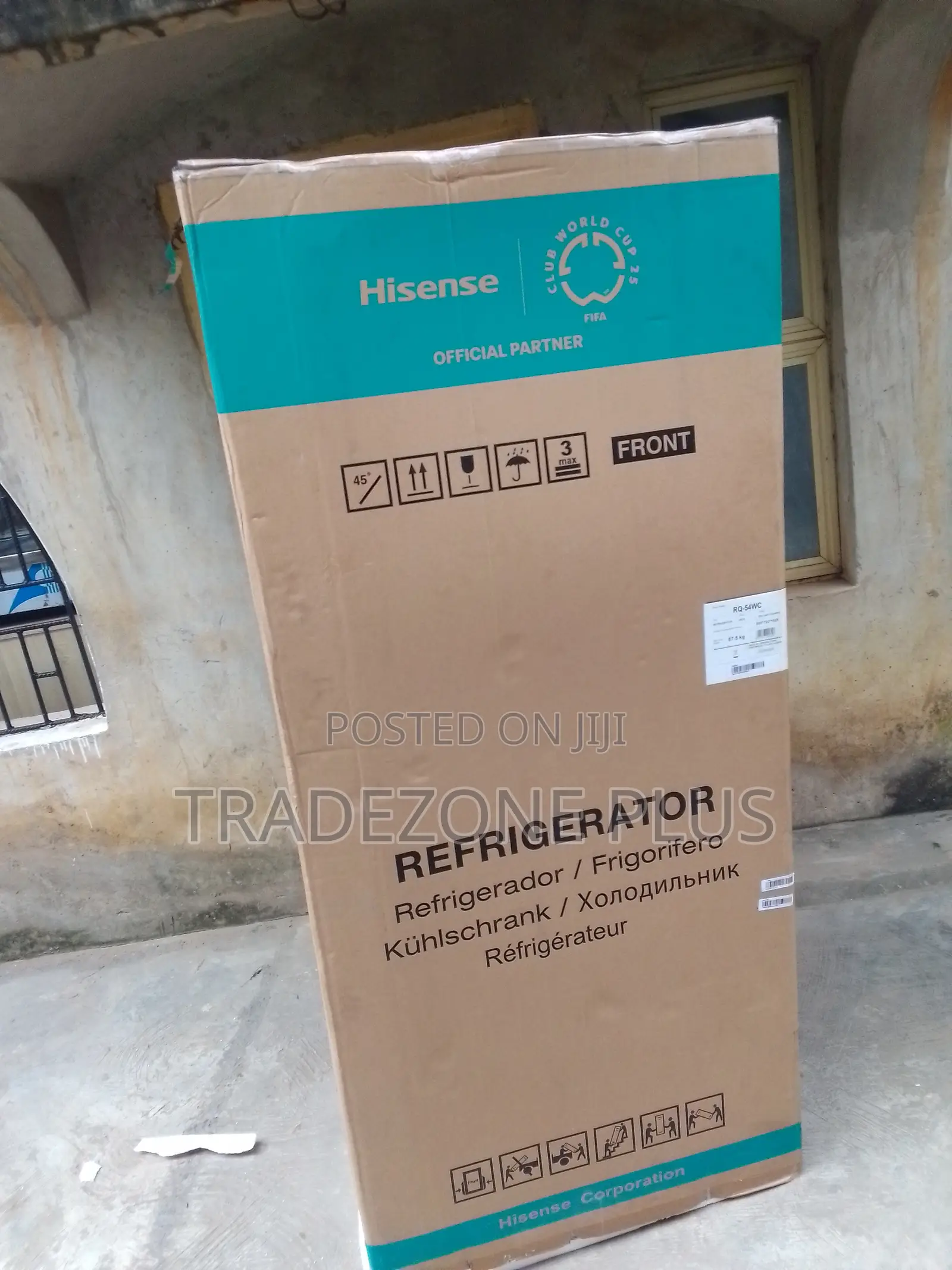 Hisense 392L Four-Door Refrigerator for Everyday Convenience