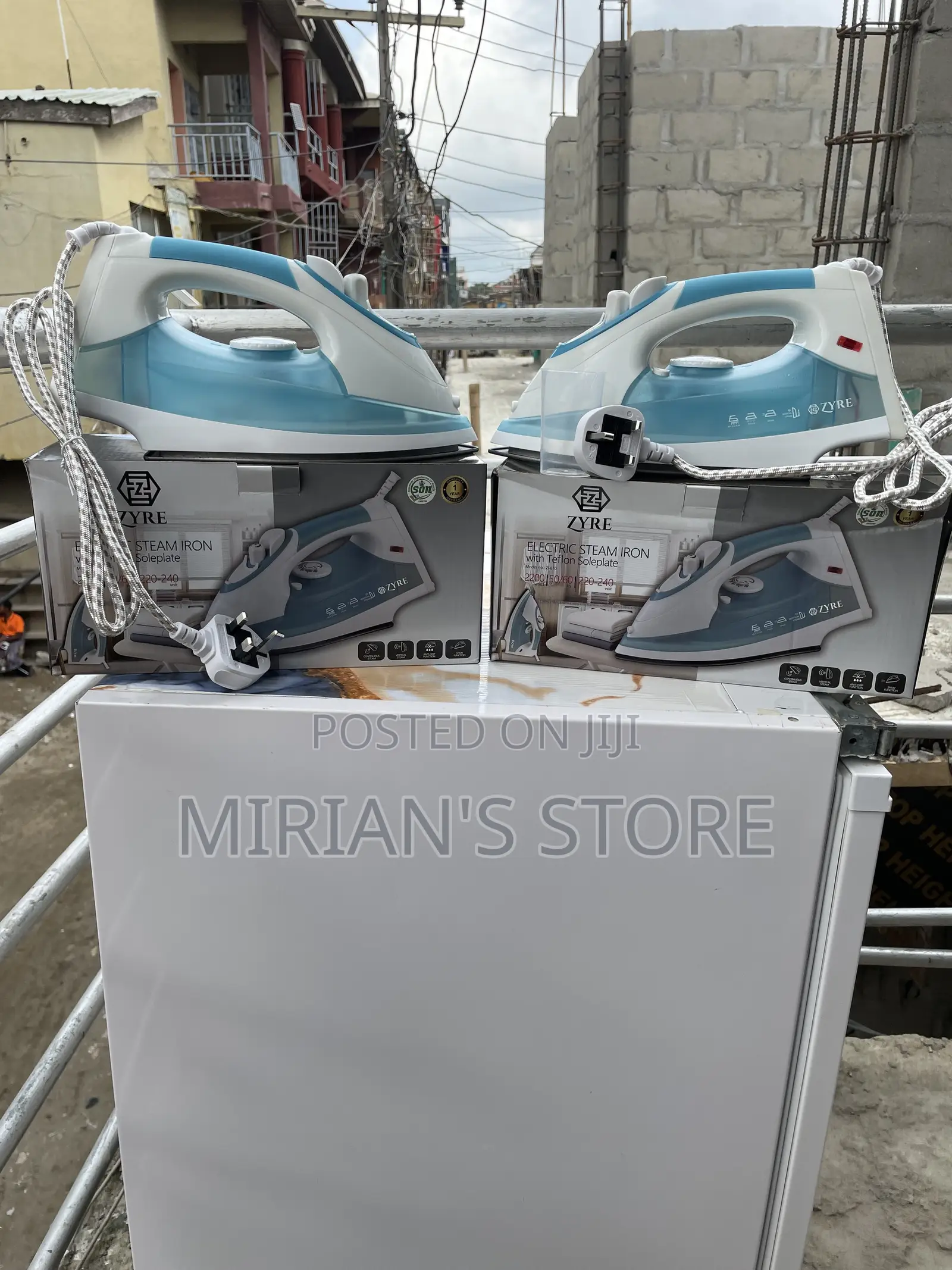ZYRE Electric Steam Iron (Blue & White Edition) - Teflon Soleplate