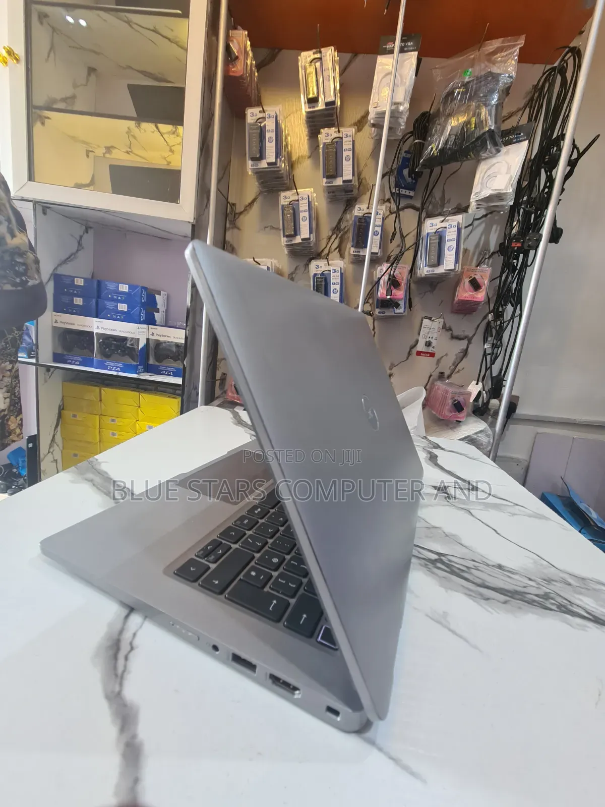 Laptop Dell Latitude 5330 16GB Intel Core i5 SSD 512GB