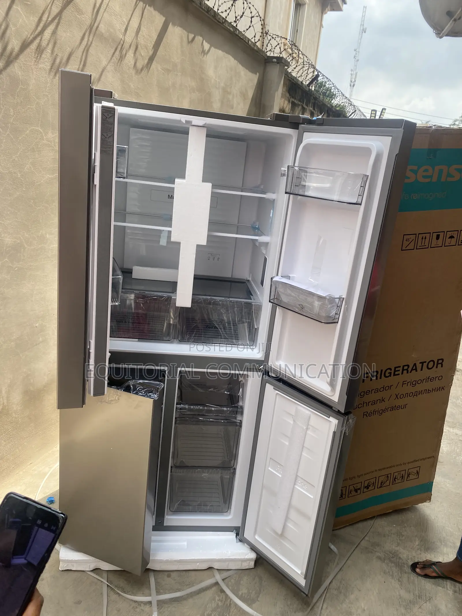 Hisense 392L Refrigerator With Inverter Compressor Technology