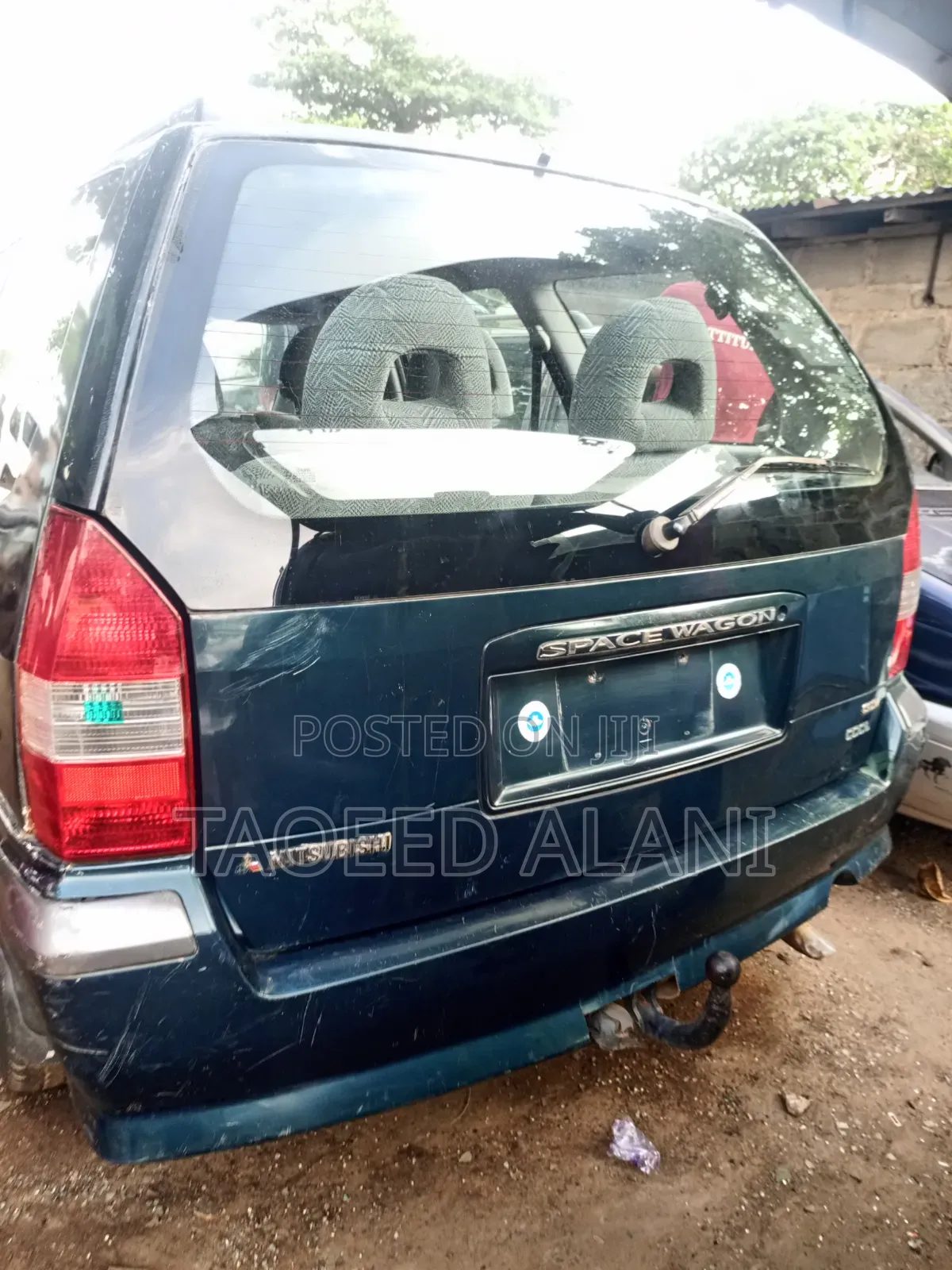 Mitsubishi SpaceWagon 2001 Green
