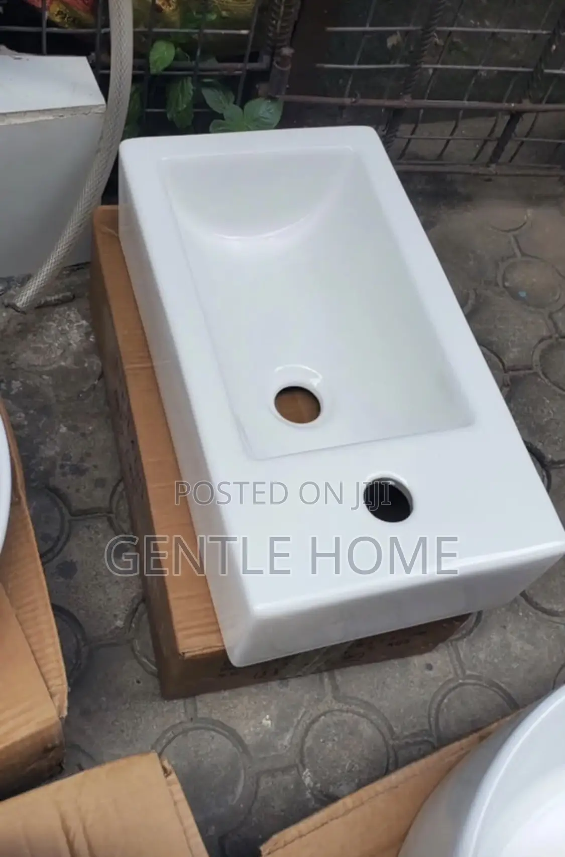 Side Tap Basin