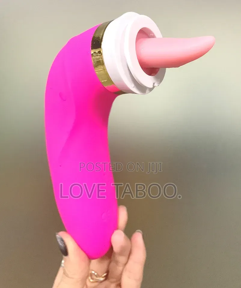Short Shake Licking + Sucking Vibrator.