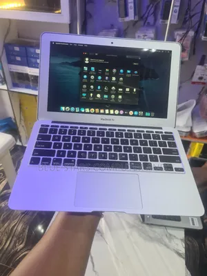 Laptop Apple MacBook 2013 4GB Intel Core i5 SSD 128GB