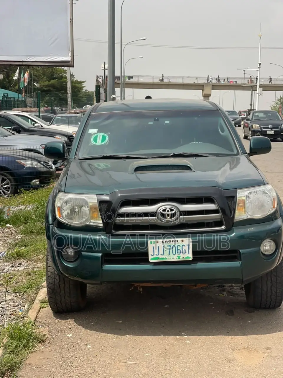 Toyota Tacoma 2010 Green