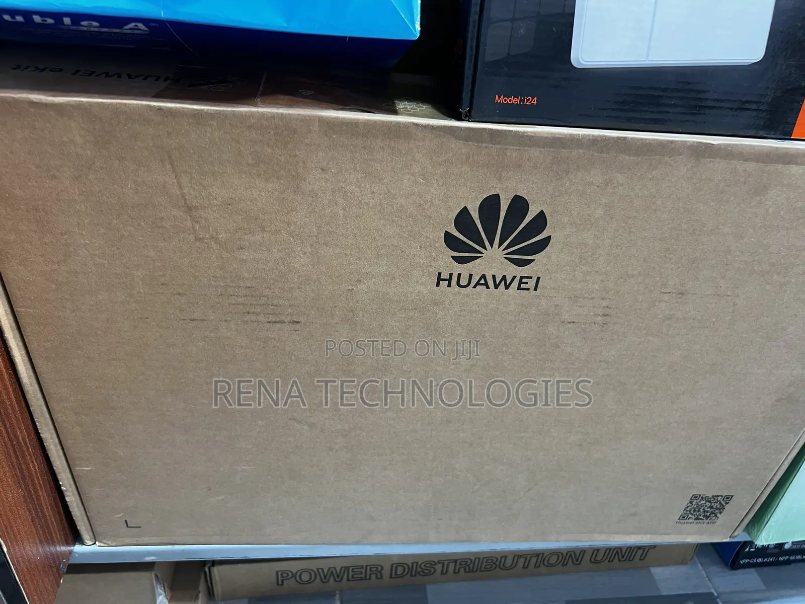 Huawei eKitEngine S310s-24p4j Managed Switch, 24 X GE PoE+,4x2.5GE SFP