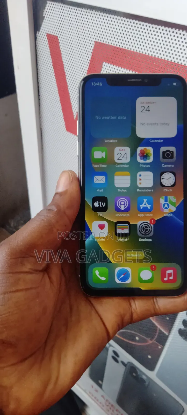 Apple iPhone X 64 GB White