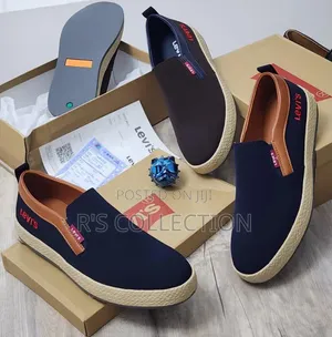 Original Levi's Men Loafer