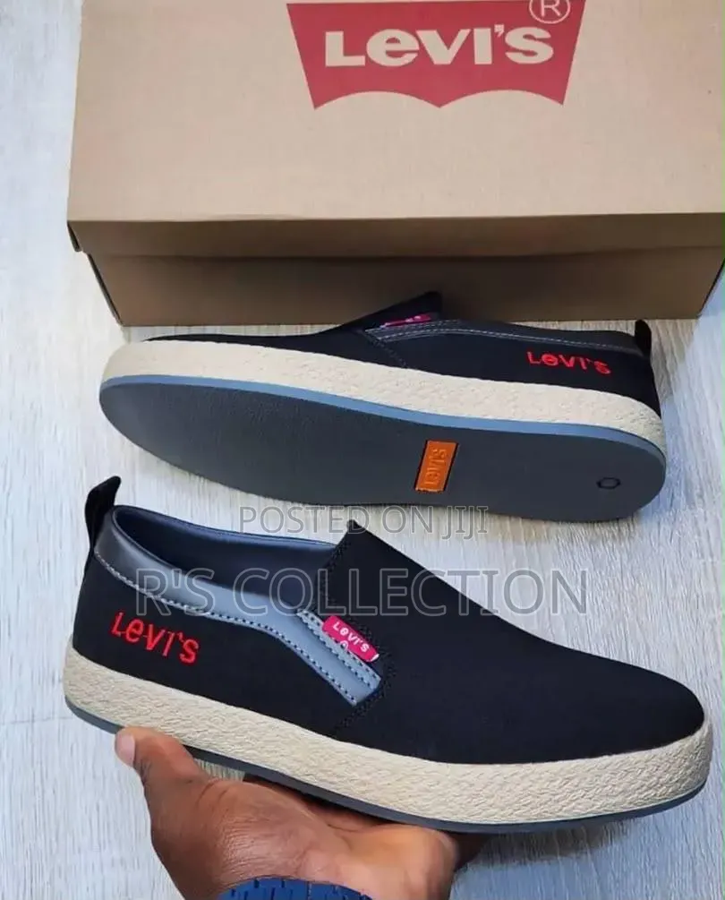 Original Levi's Men Loafer