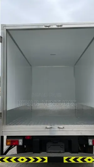 10-Ton Truck for City-to-City Deliveries