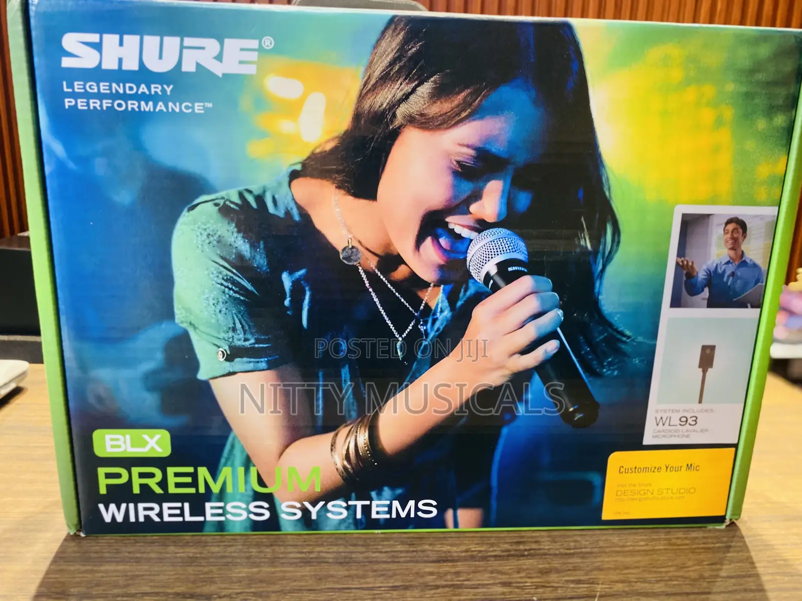 Shure BLX Premium Wireless Microphone