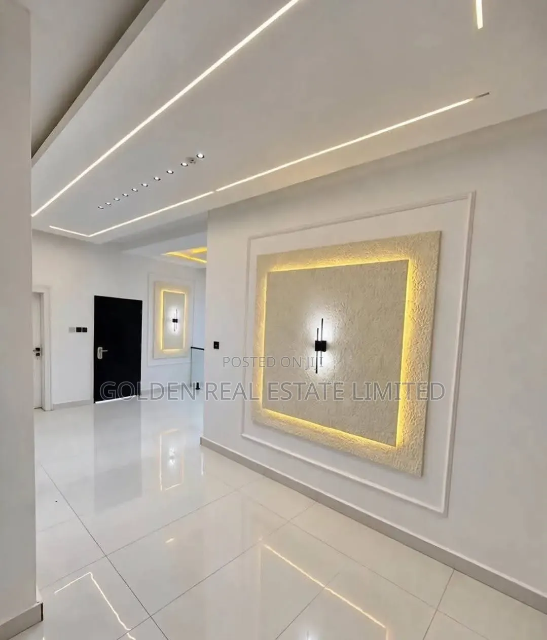 5bdrm Duplex in Dakwo District for sale