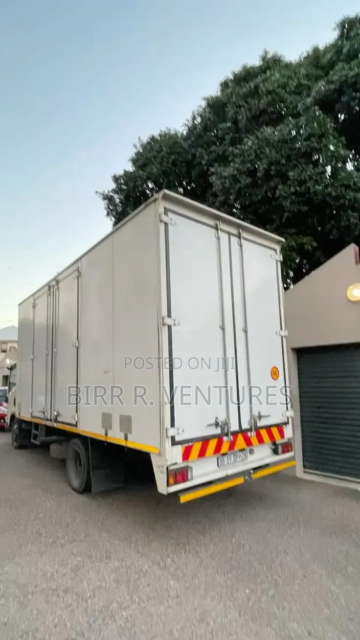 20-Ton Truck for Wholesale Cargo