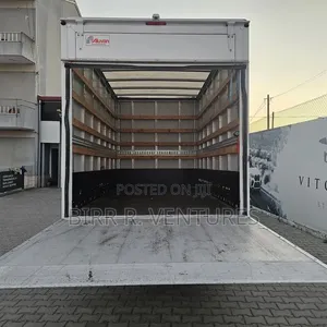 20-Ton Covered Truck for Property Transfers