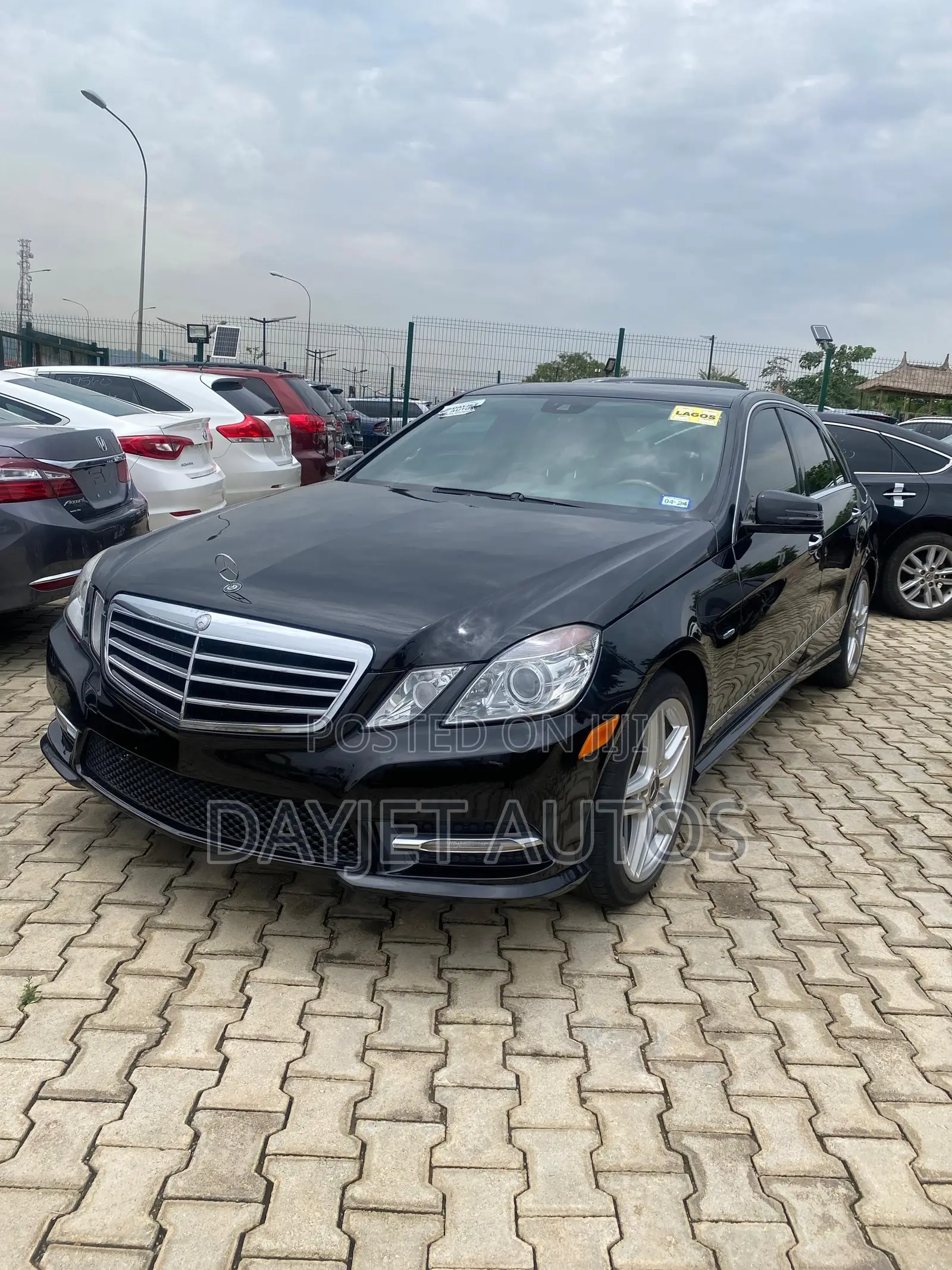 Mercedes-Benz E350 2013 Black