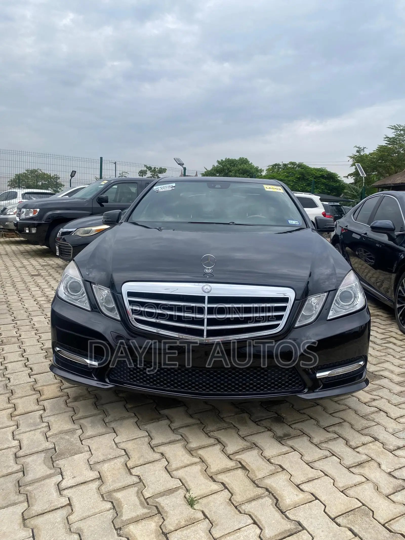 Mercedes-Benz E350 2013 Black