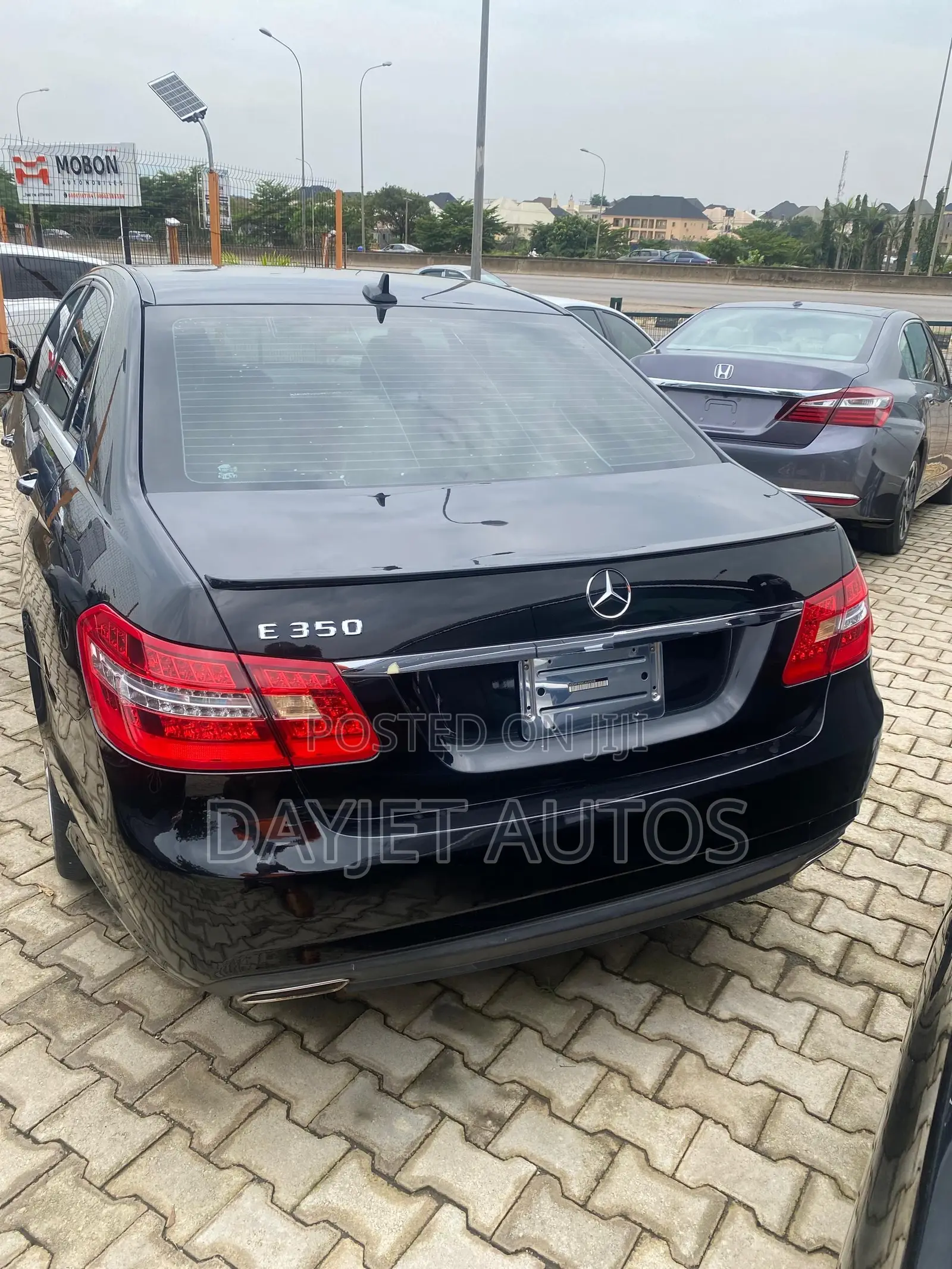 Mercedes-Benz E350 2013 Black
