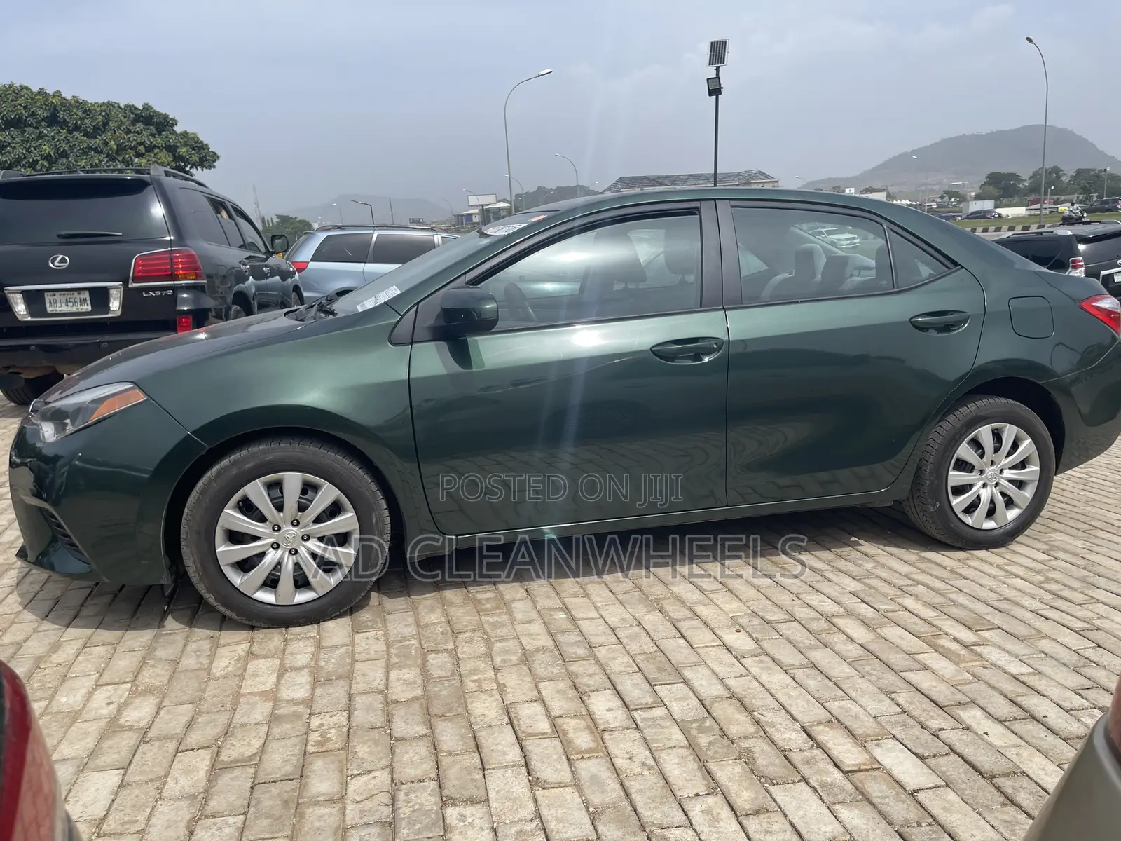 Toyota Corolla LE Eco 4dr Sedan (1.8L 4cyl CVT) 2015 Green