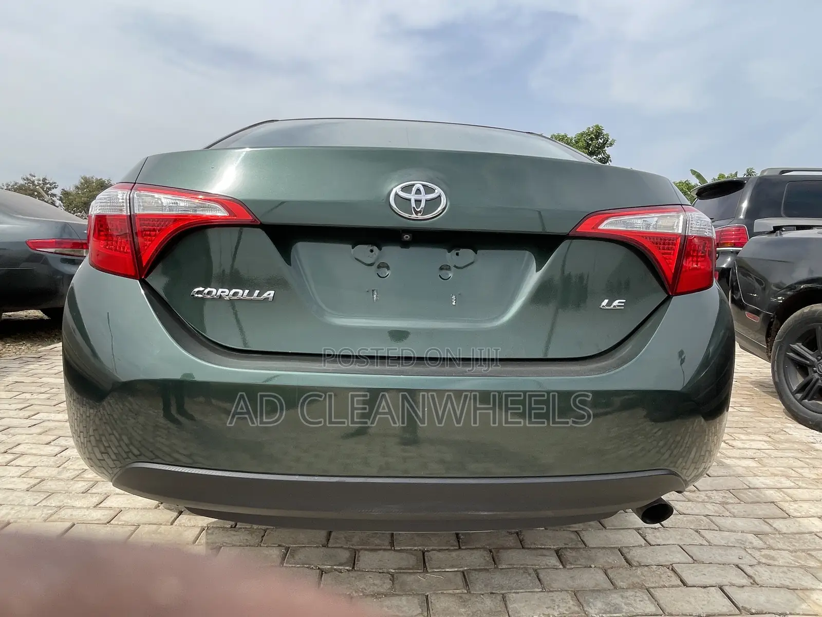 Toyota Corolla LE Eco 4dr Sedan (1.8L 4cyl CVT) 2015 Green
