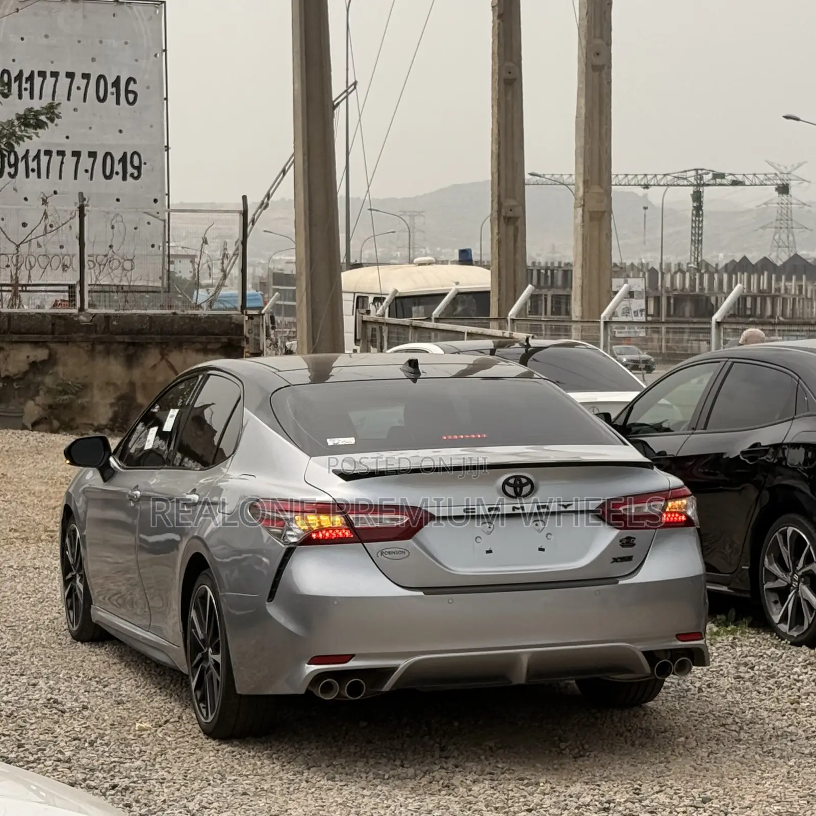 Toyota Camry XSE V6 (3.5L V6 8A) 2019 Silver
