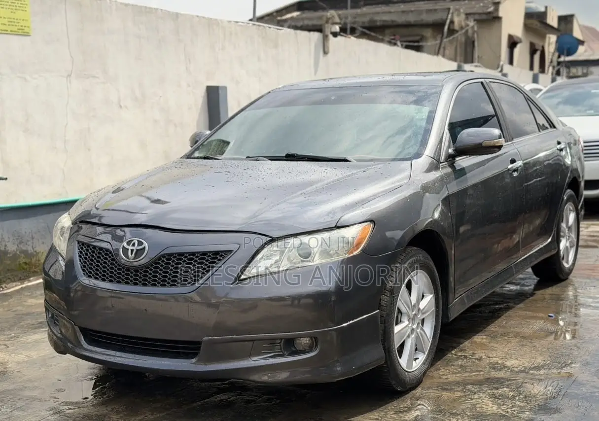 Toyota Camry 2008 Gray