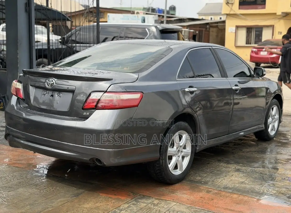 Toyota Camry 2008 Gray