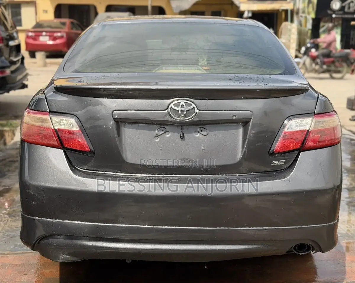 Toyota Camry 2008 Gray