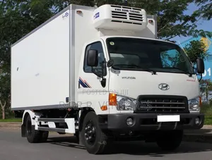 30-Ton Truck for Multi-Location Deliveries