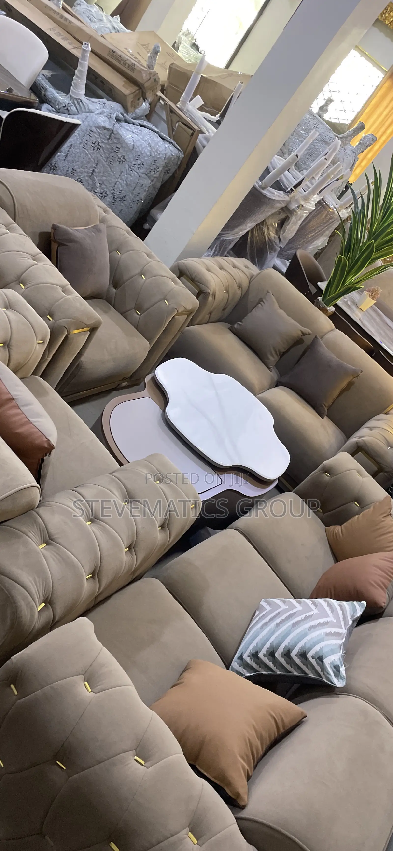 Classic Sittings Room Sofa Turkish Luxury Center Table and Bar
