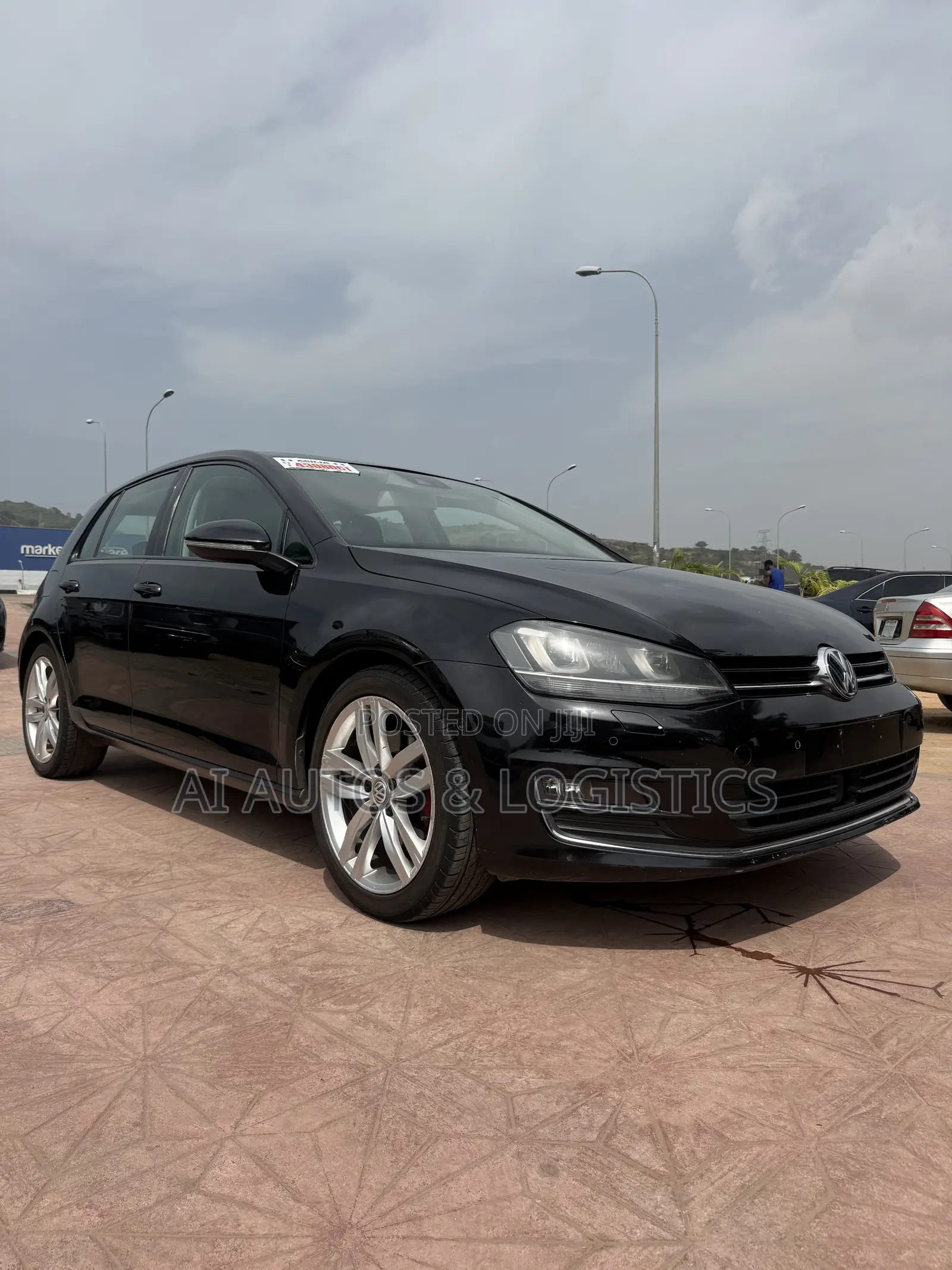 Volkswagen Golf TSI S FWD 2018 Black