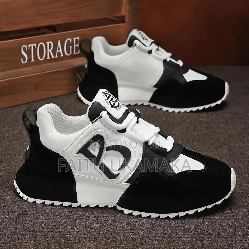High Quality Sport Sneakers