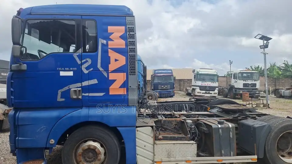 Man Tga 18.460 Automatic Blue