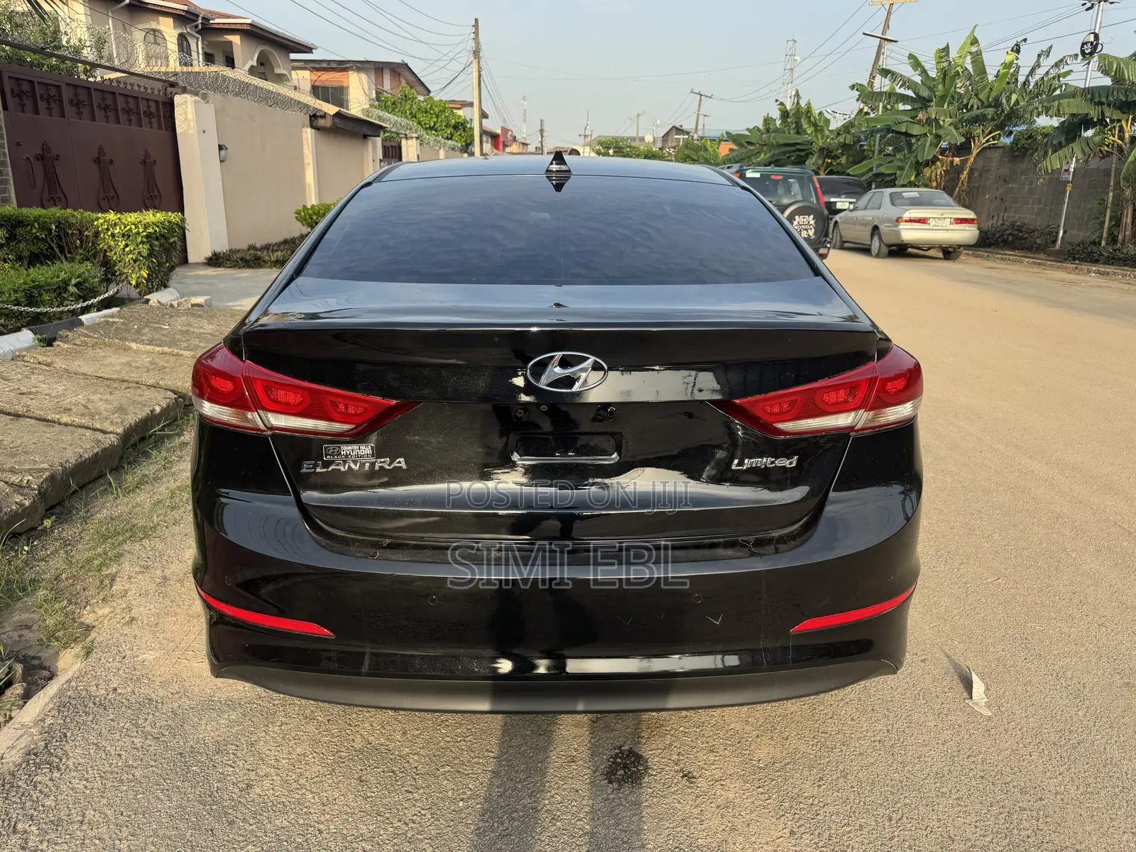 Hyundai Elantra 2017 Black