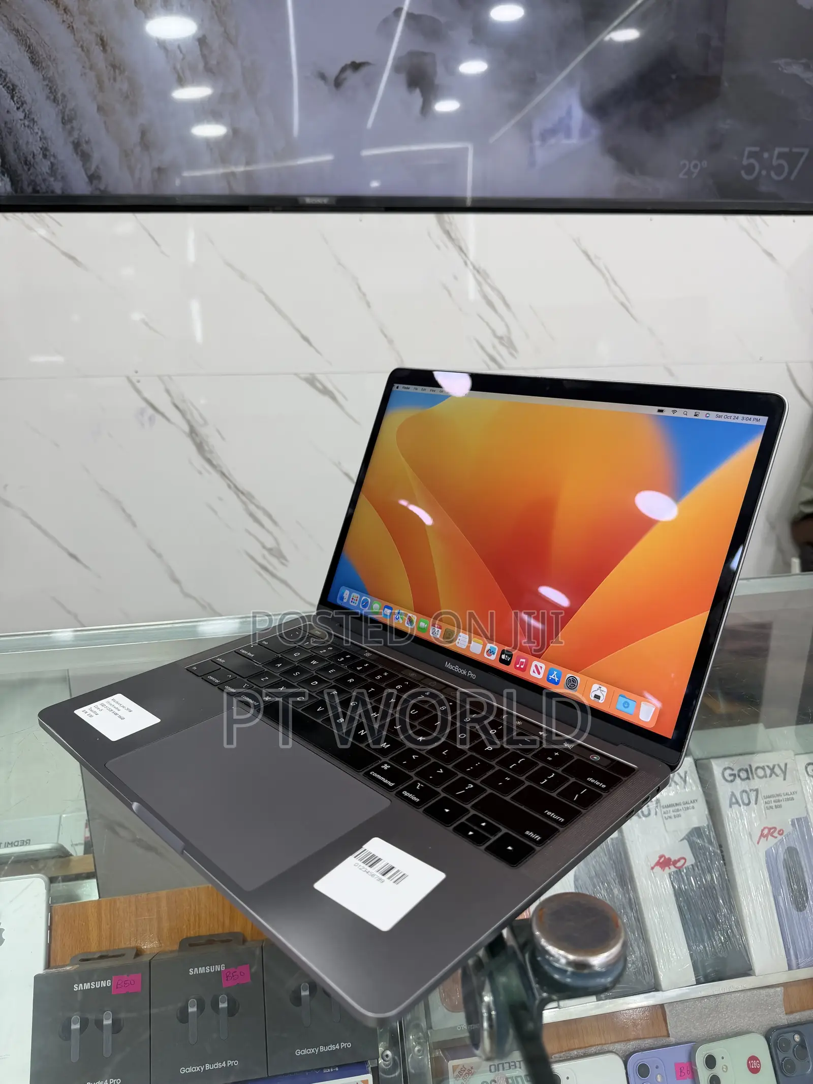 Laptop Apple MacBook Pro 2018 16GB Intel Core i5 SSD 512GB