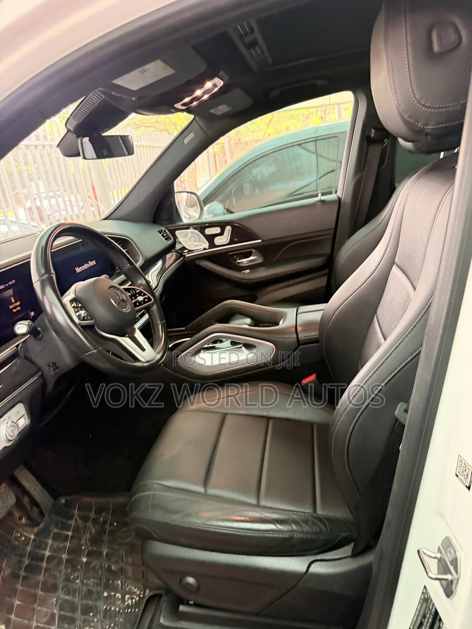 Mercedes-Benz GLE-Class 2019 White