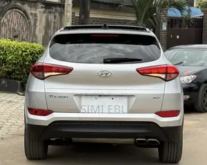 Hyundai Tucson 2016 Silver