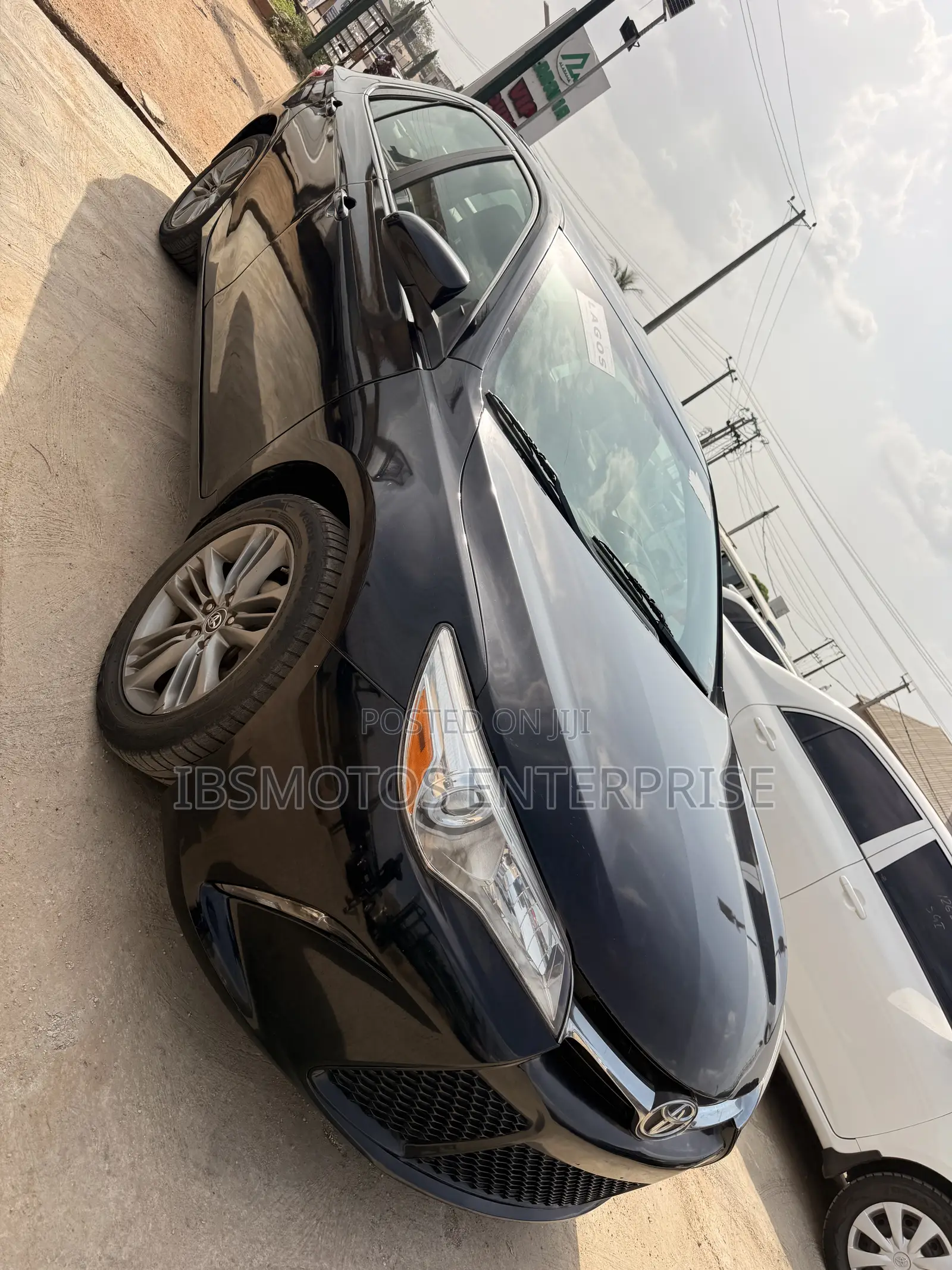 Toyota Camry SE 4dr Sedan (2.5L 4cyl 6A) 2015 Black
