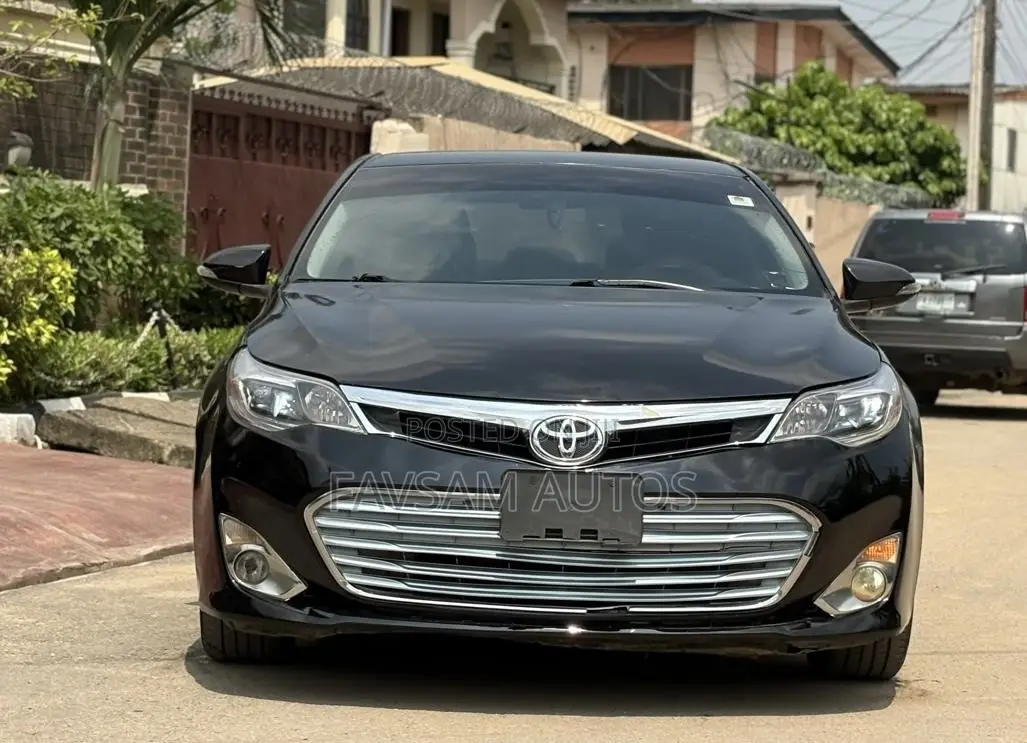Toyota Avalon 2013 Black