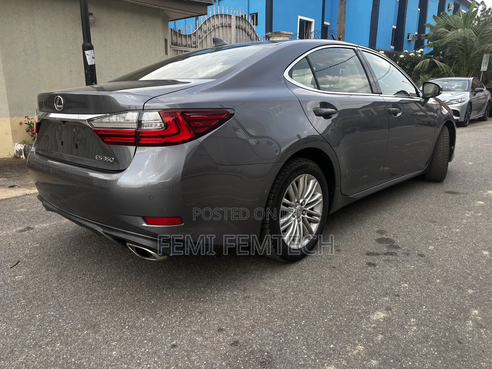Lexus ES 2016 Gray