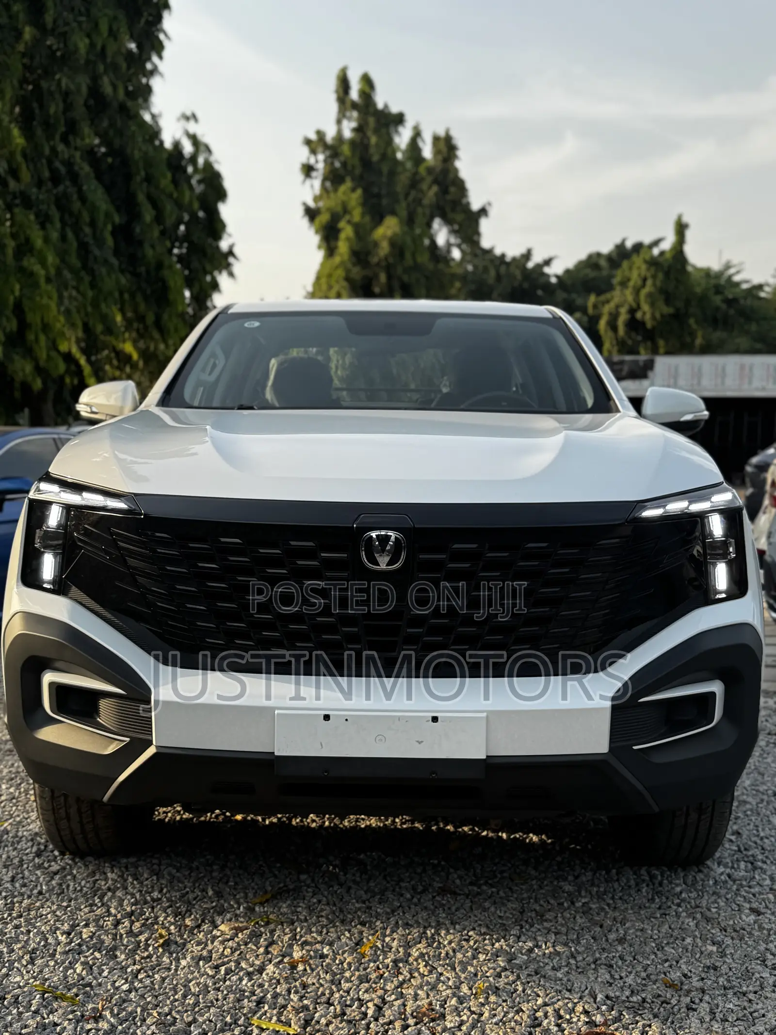 Changan Hunter Plus 2.0 Petrol 4x4 2025 White