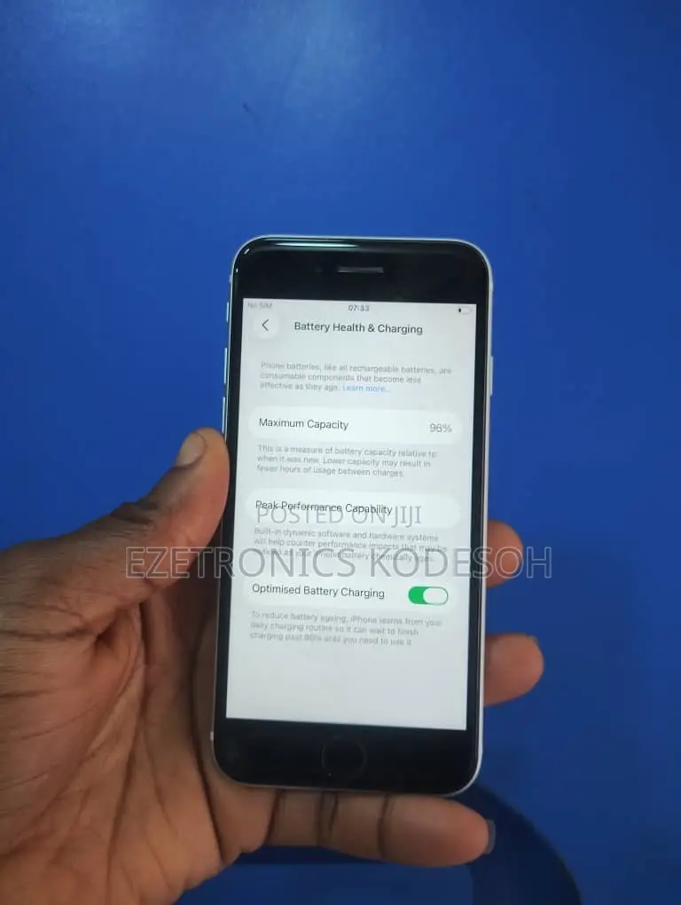 Apple iPhone SE (2020) 128 GB White