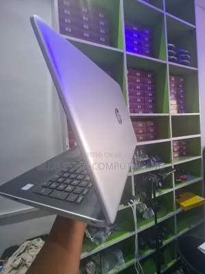 Laptop HP 15 4GB Intel Core i3 HDD 500GB