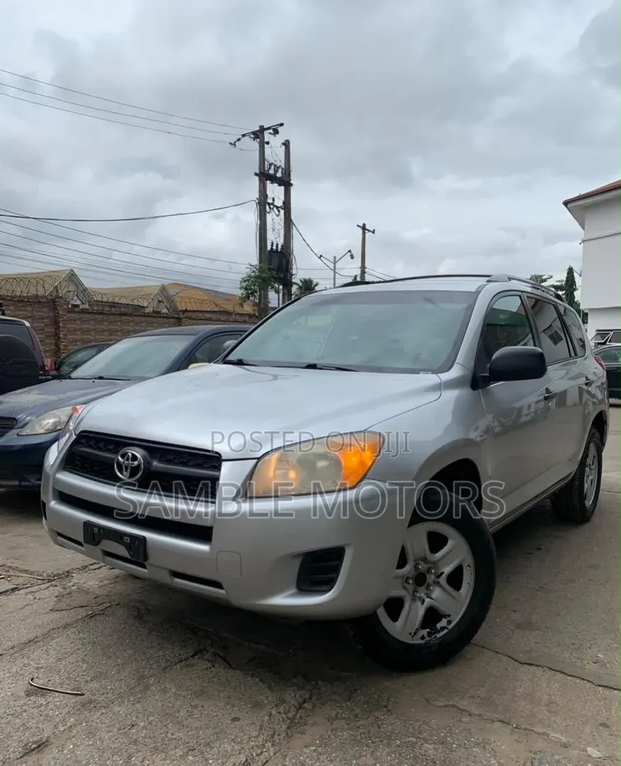 Toyota RAV4 2.5 2012 Silver