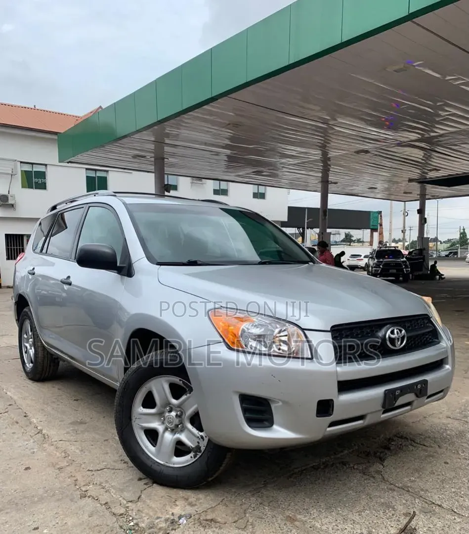 Toyota RAV4 2.5 2012 Silver